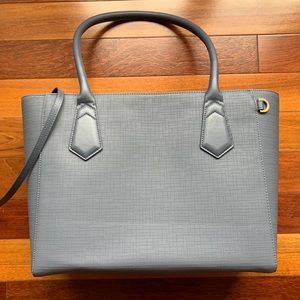 Dagne Dover Classic Signature